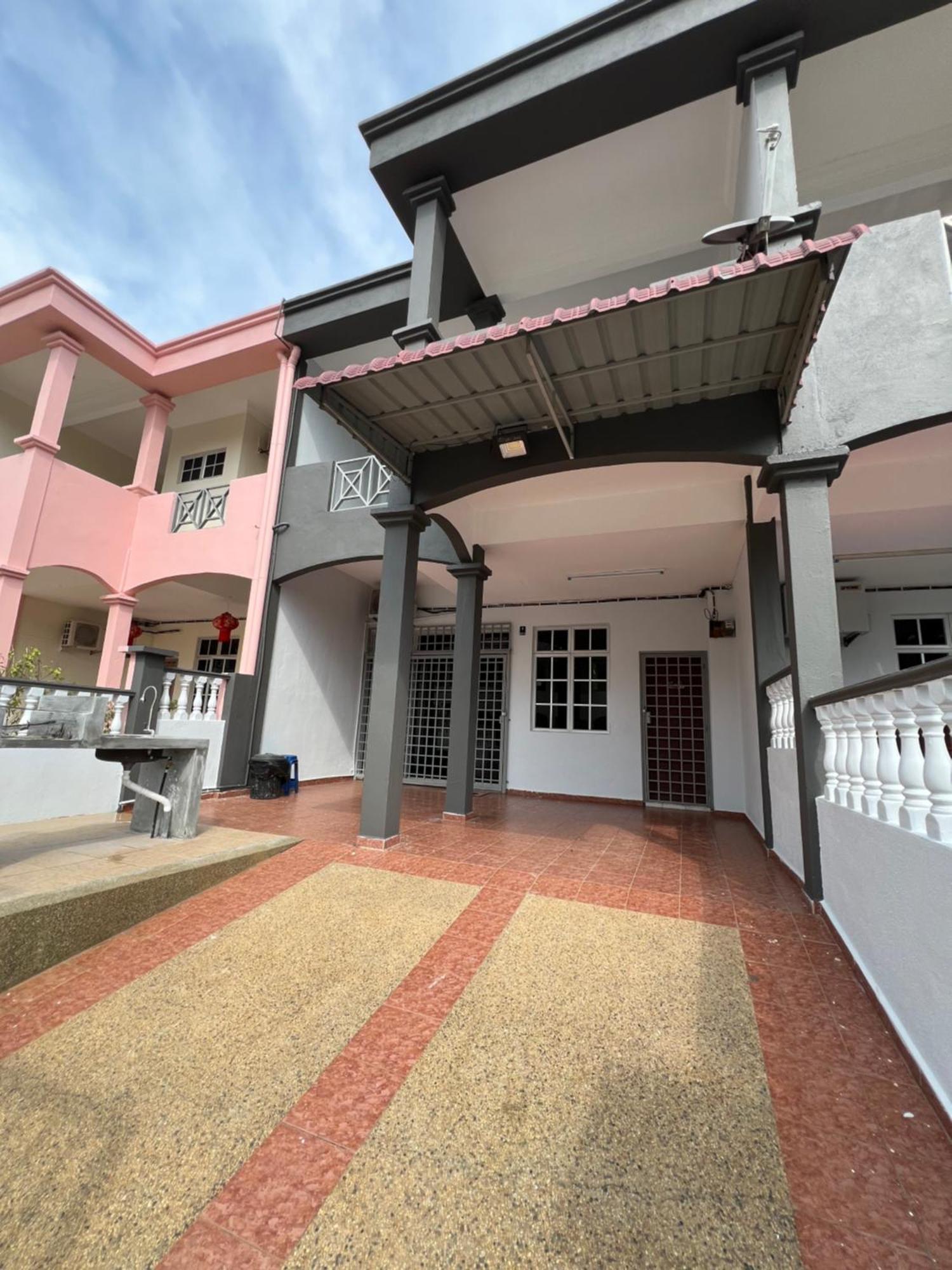 Villa The Garden @ Batu 8 Jalan Pantai Port Dickson Exterior foto